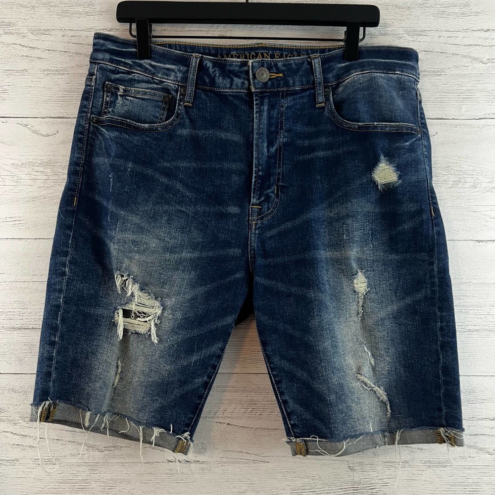 American Eagle Dark Wash Distressed Bermuda Shorts Size 34